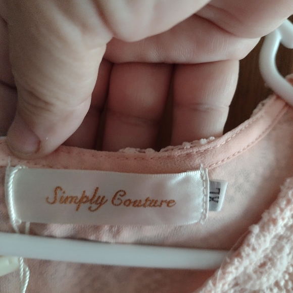 Top - Picture 3 of 6